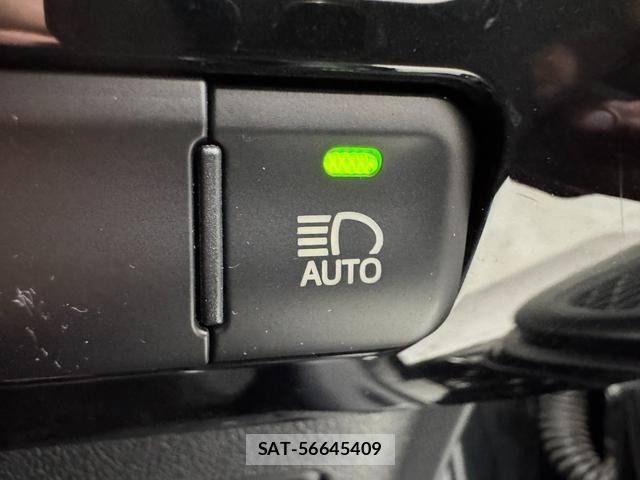 Toyota PRIUS 2016-05 7251947-24