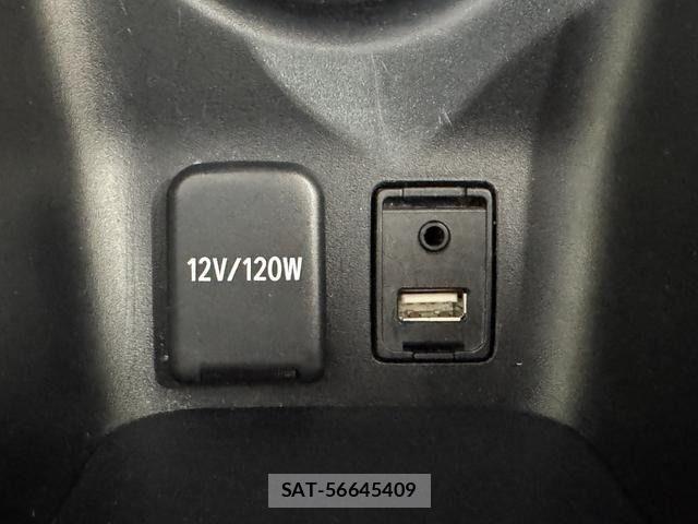 Toyota PRIUS 2016-05 7251947-28