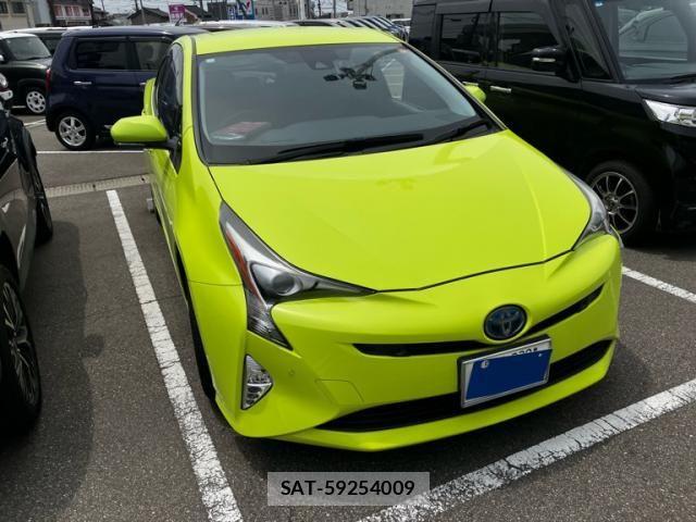 Toyota PRIUS 2016-06 7251951-1