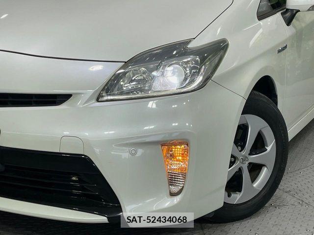 Toyota PRIUS 2013-05 7250362-11