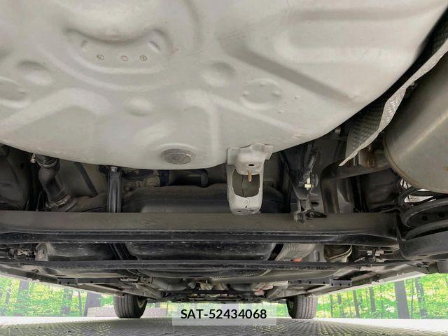 Toyota PRIUS 2013-05 7250362-18