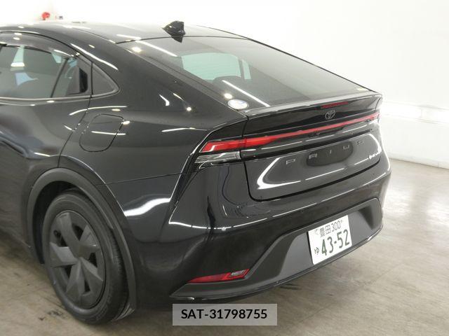 Toyota PRIUS 2023-04 7250476-13
