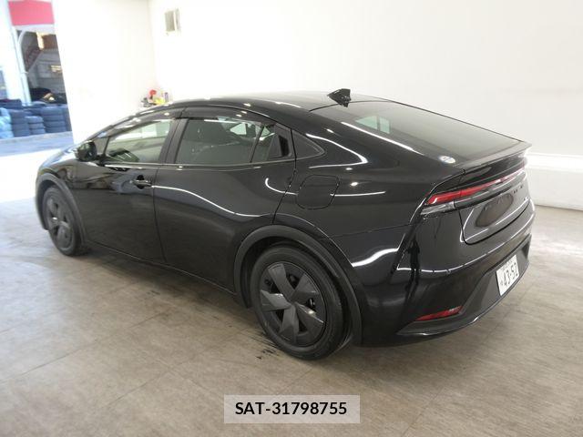 Toyota PRIUS 2023-04 7250476-1
