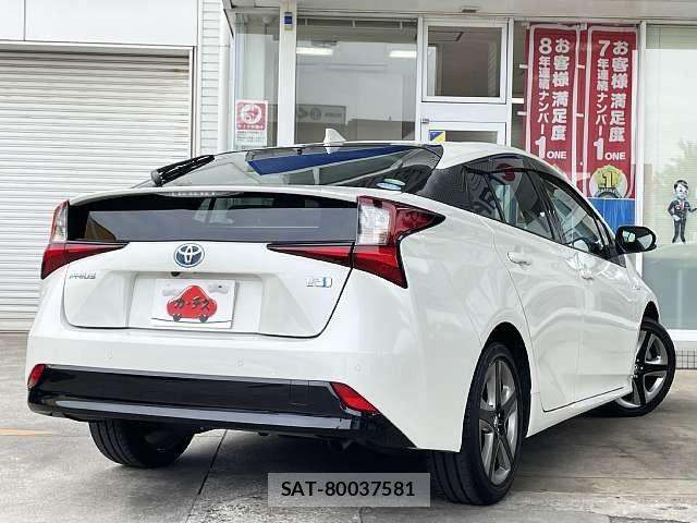 Toyota PRIUS 2020-03 7251933-2