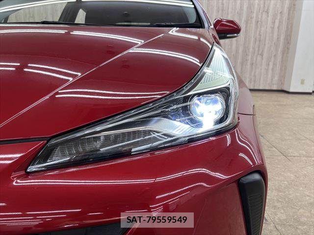 Toyota PRIUS 2019-04 7251948-10