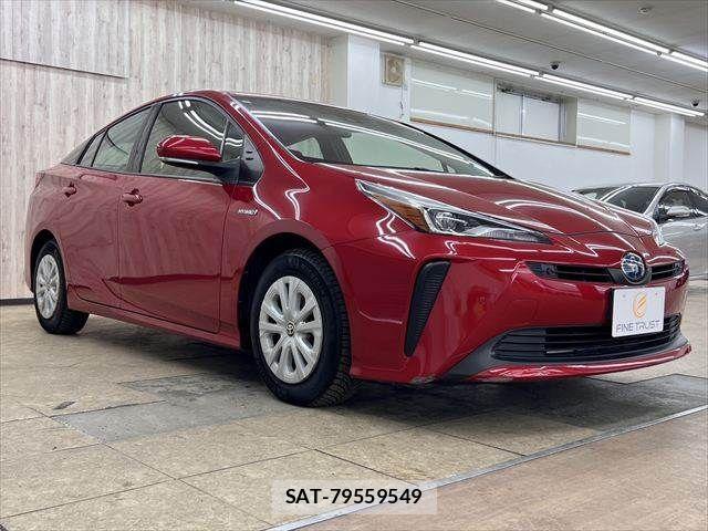 Toyota PRIUS 2019-04 7251948-13