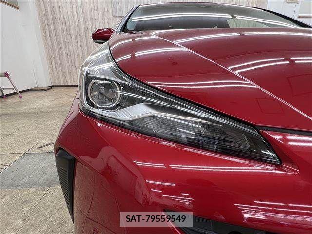 Toyota PRIUS 2019-04 7251948-20
