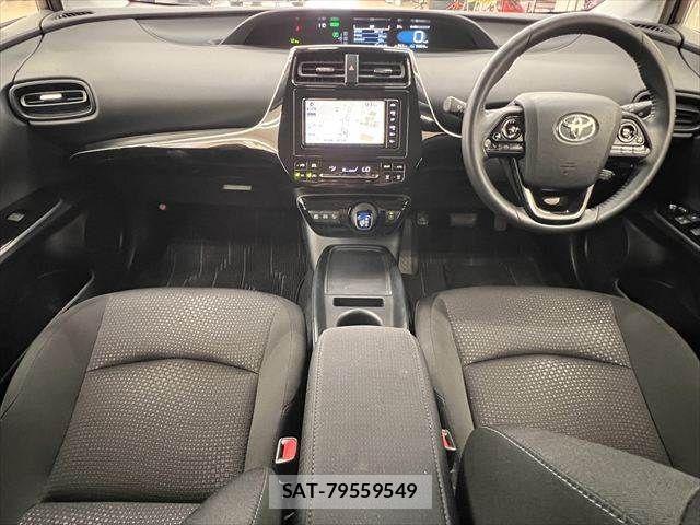 Toyota PRIUS 2019-04 7251948-2
