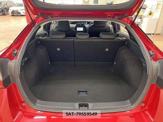 Toyota PRIUS 2019-04 7251948-8