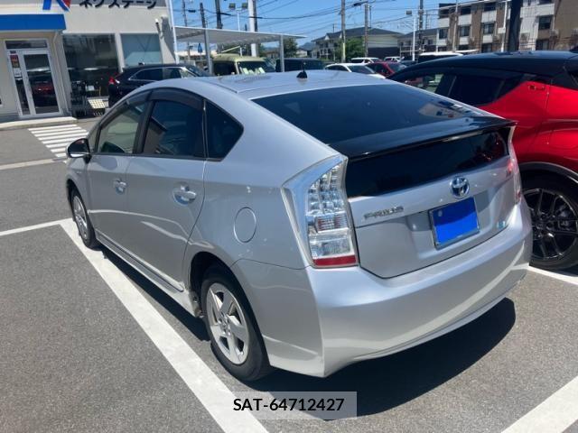 Toyota PRIUS 2011-11 7251971-7