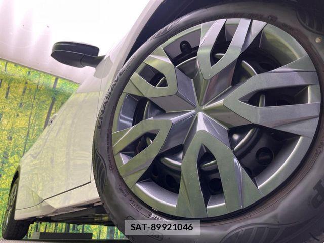 Toyota PRIUS 2025-05 7251930-12