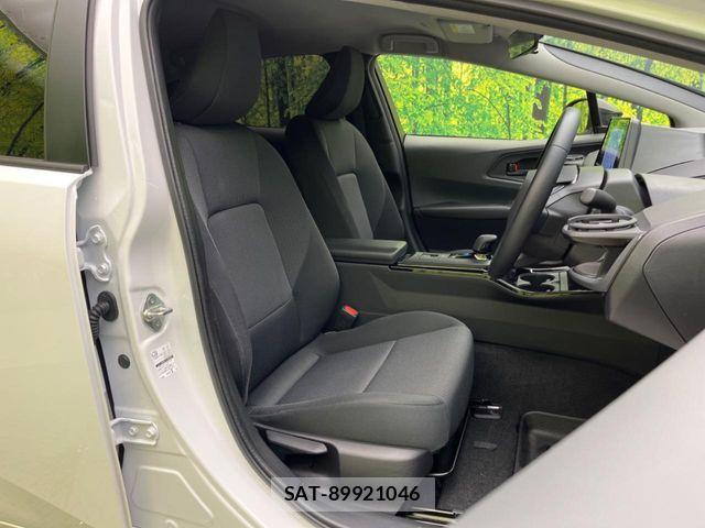 Toyota PRIUS 2025-05 7251930-7