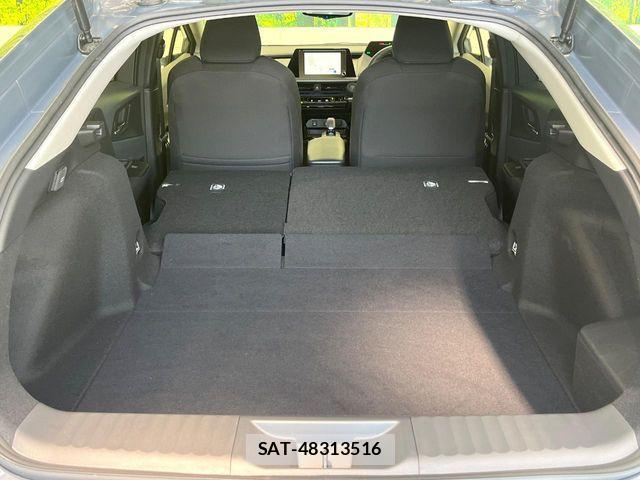Toyota PRIUS 2025-02 7251928-9