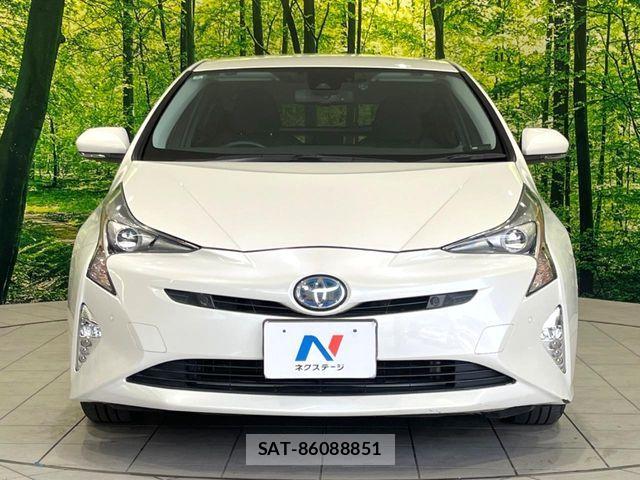 Toyota PRIUS 2018-07 7251946-13