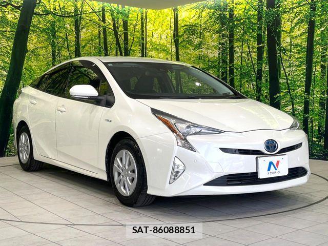 Toyota PRIUS 2018-07 7251946-15