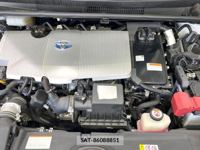 Toyota PRIUS 2018-07 7251946-17