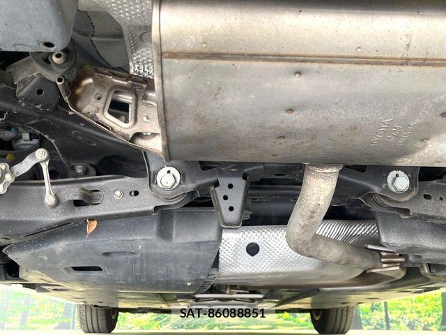 Toyota PRIUS 2018-07 7251946-18