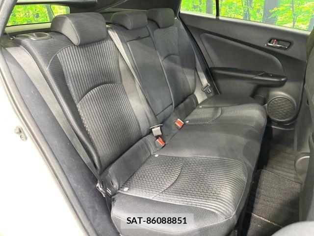 Toyota PRIUS 2018-07 7251946-8