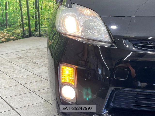 Toyota PRIUS 2010-05 7250075-12