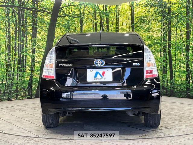 Toyota PRIUS 2010-05 7250075-15