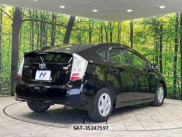 Toyota PRIUS 2010-05 7250075-17