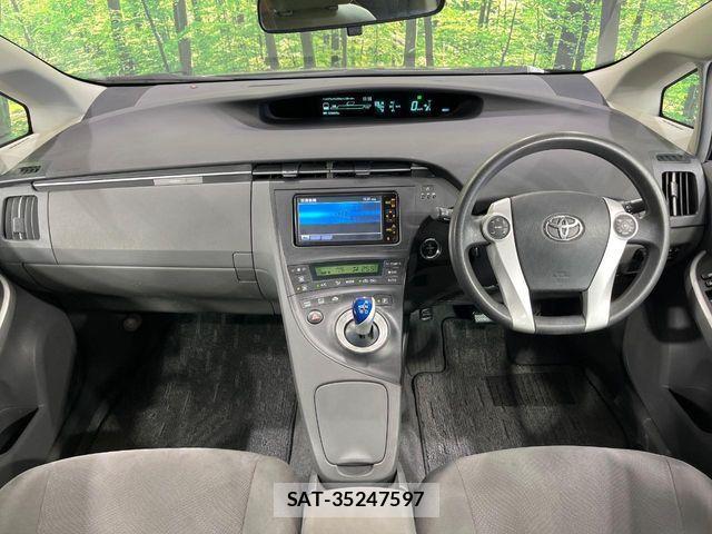 Toyota PRIUS 2010-05 7250075-1