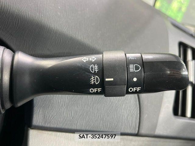 Toyota PRIUS 2010-05 7250075-8