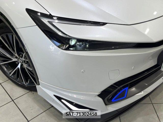 Toyota PRIUS 2023-10 7251924-11