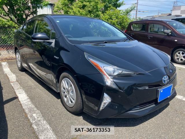 Toyota PRIUS 2017-07 7251949-0