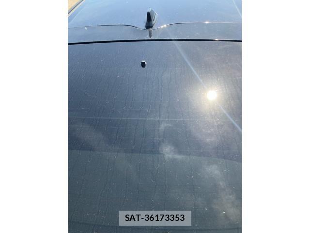 Toyota PRIUS 2017-07 7251949-10