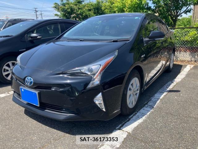 Toyota PRIUS 2017-07 7251949-2
