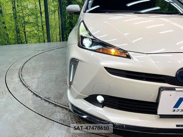 Toyota PRIUS 2019-12 7251936-11