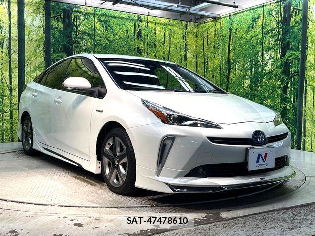 Toyota PRIUS 2019-12 7251936-15