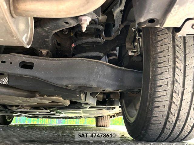 Toyota PRIUS 2019-12 7251936-19