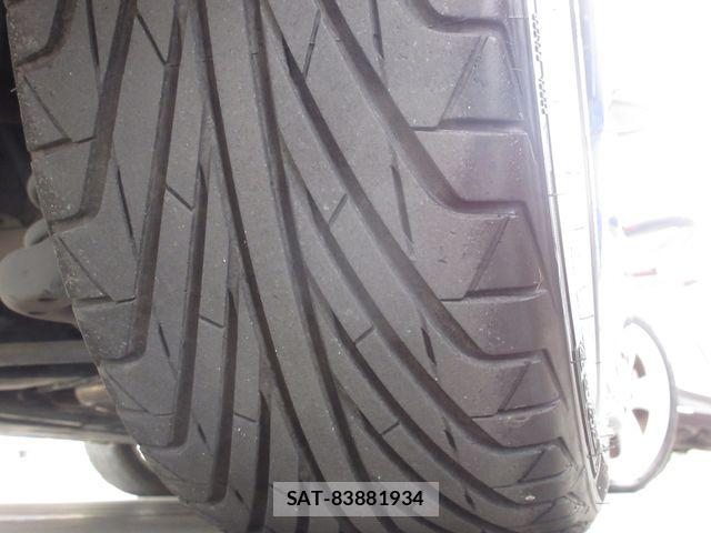 Toyota PRIUS 2011-02 7251964-19