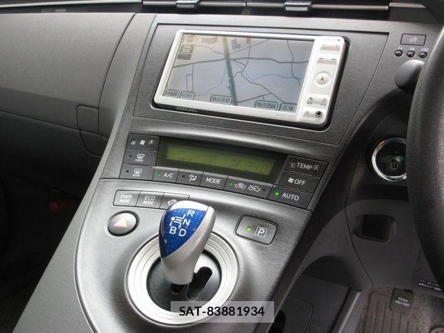 Toyota PRIUS 2011-02 7251964-6