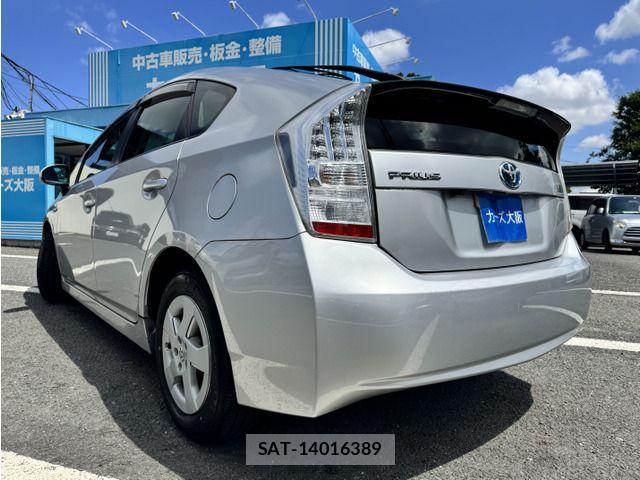 Toyota PRIUS 2009-11 7251961-2