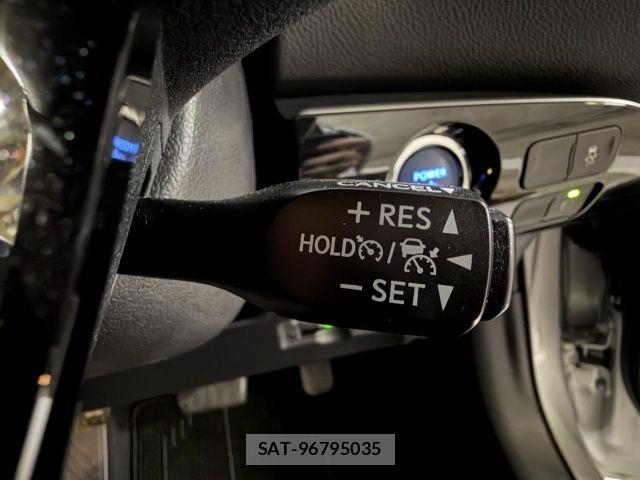 Toyota PRIUS 2021-12 7251938-17