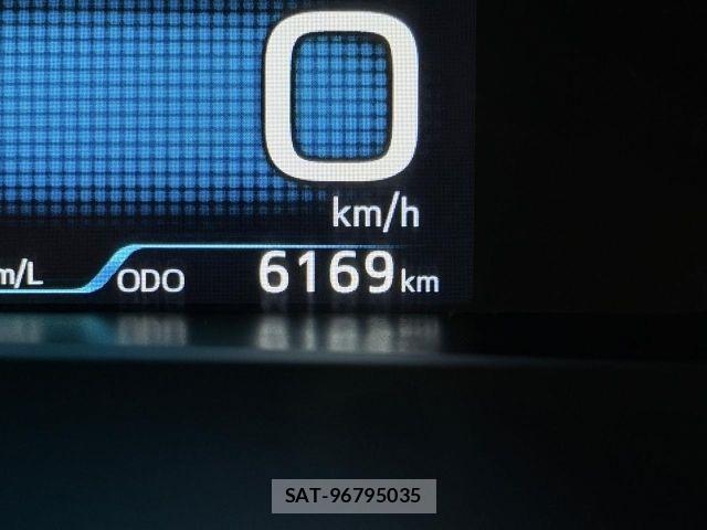 Toyota PRIUS 2021-12 7251938-29