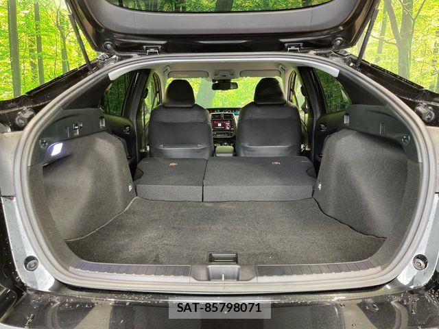 Toyota PRIUS 2022-05 7251929-9