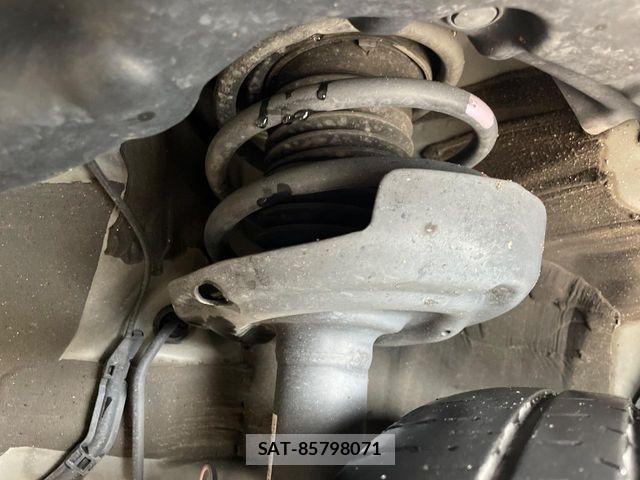 Toyota PRIUS 2022-05 7251929-19
