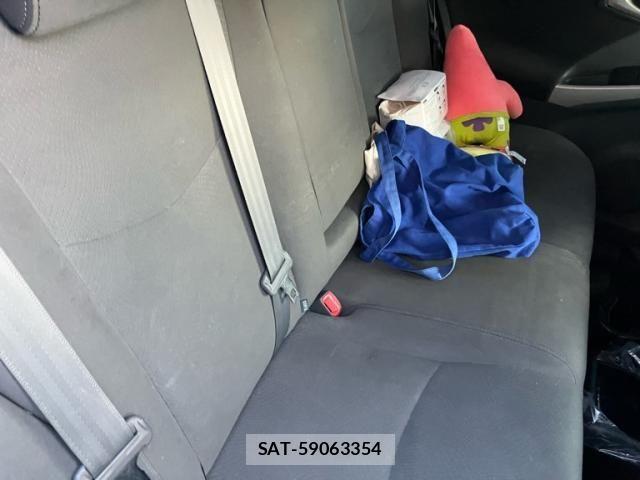 Toyota PRIUS 2011-12 7251963-15