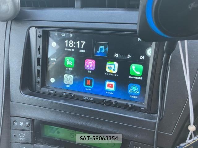 Toyota PRIUS 2011-12 7251963-24
