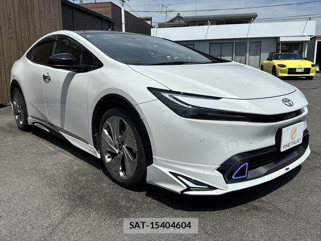 Toyota PRIUS 2023-12 7250327-15