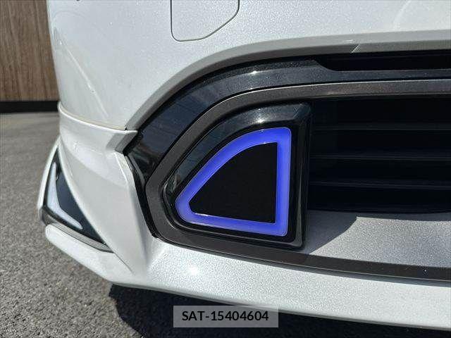 Toyota PRIUS 2023-12 7250327-24