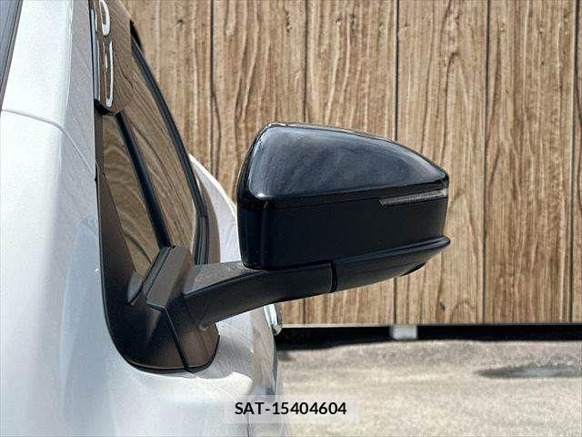 Toyota PRIUS 2023-12 7250327-25