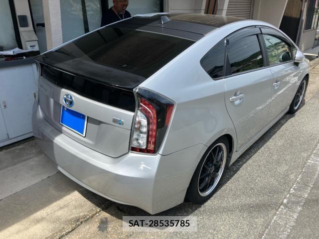 Toyota PRIUS 2009-10 7251966-4