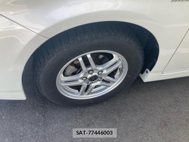 Toyota PRIUS 2010-05 7250324-3