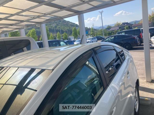 Toyota PRIUS 2010-05 7250324-4