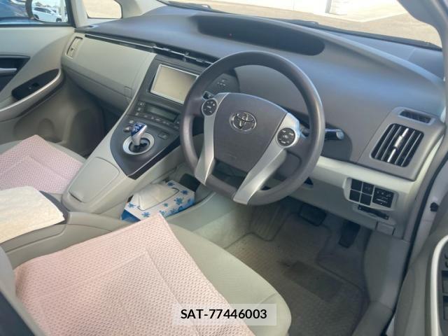 Toyota PRIUS 2010-05 7250324-8